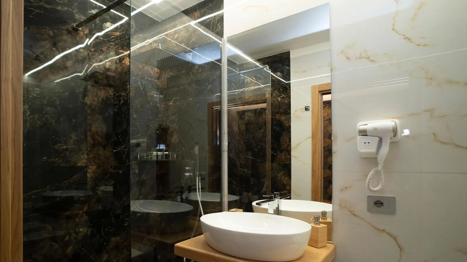 La Scogliera In Bed & Breakfast Aci Castello 0*,